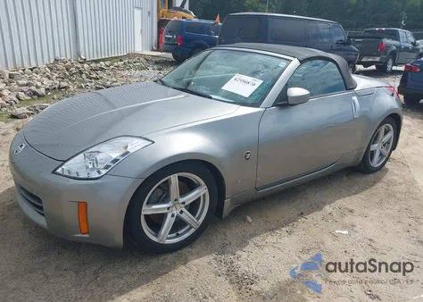 2006 Nissan 350Z Enthusiast z USA, uszkodzony, nr VIN JN1AZ36D76M400647